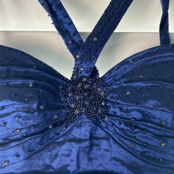 BCBG MaxAzria Mini Embellished Formal Dress - Picture 4 of 5